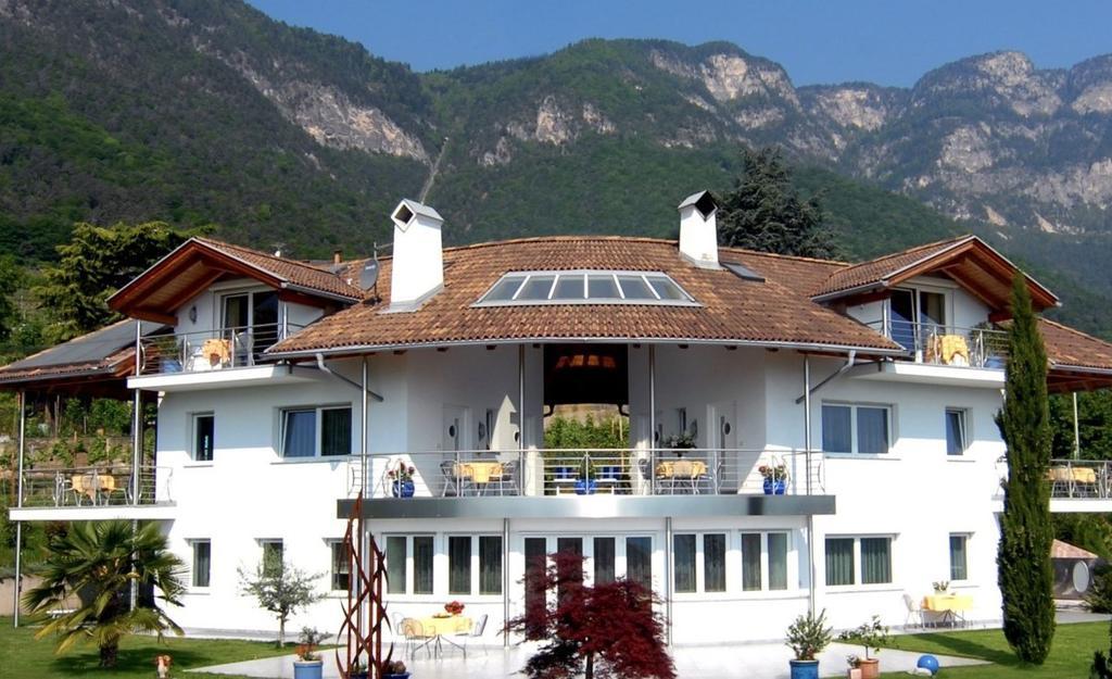 Millenniumshof Apartment Caldaro Luaran gambar
