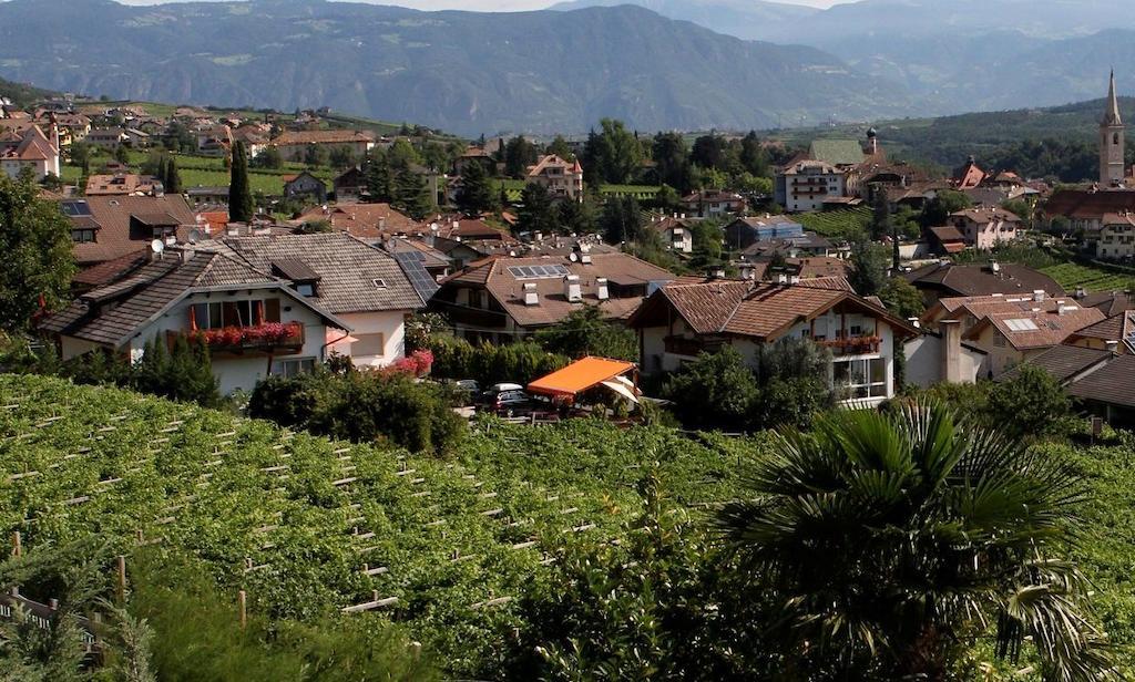 Millenniumshof Apartment Caldaro Luaran gambar