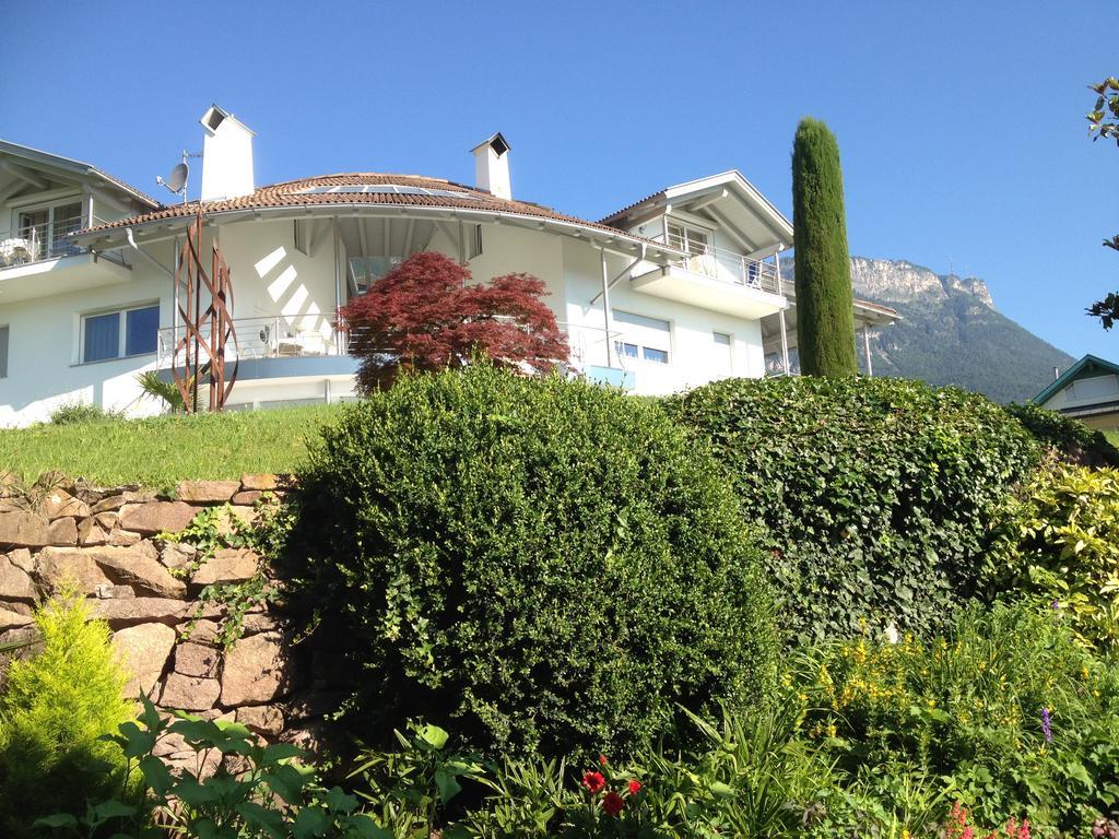 Millenniumshof Apartment Caldaro Luaran gambar